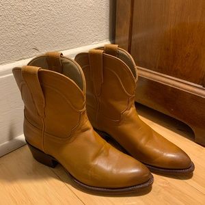 Tecovas Womens Penny in Desert Leather - Size 7.5
